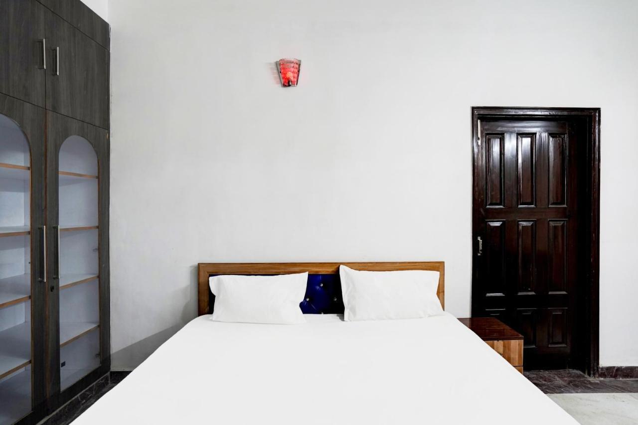 Hotel O Radisson Red Hotel & Restaurant Ghaziabad Exterior photo