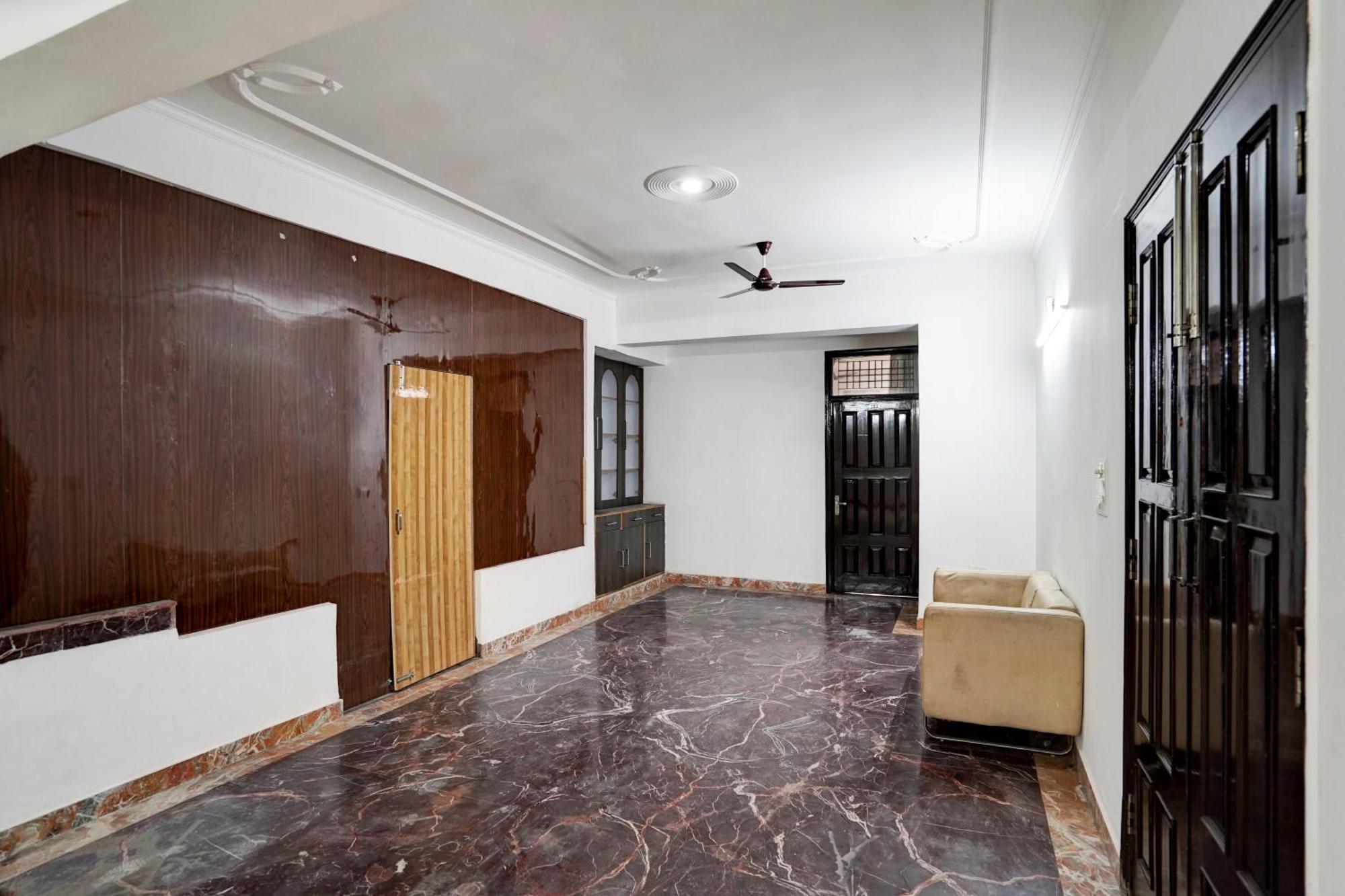 Hotel O Radisson Red Hotel & Restaurant Ghaziabad Exterior photo