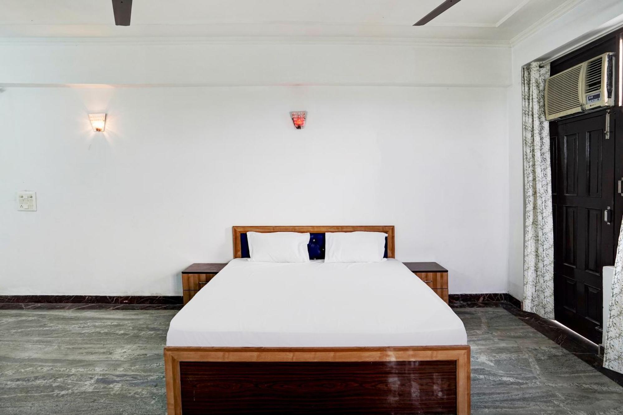 Hotel O Radisson Red Hotel & Restaurant Ghaziabad Exterior photo