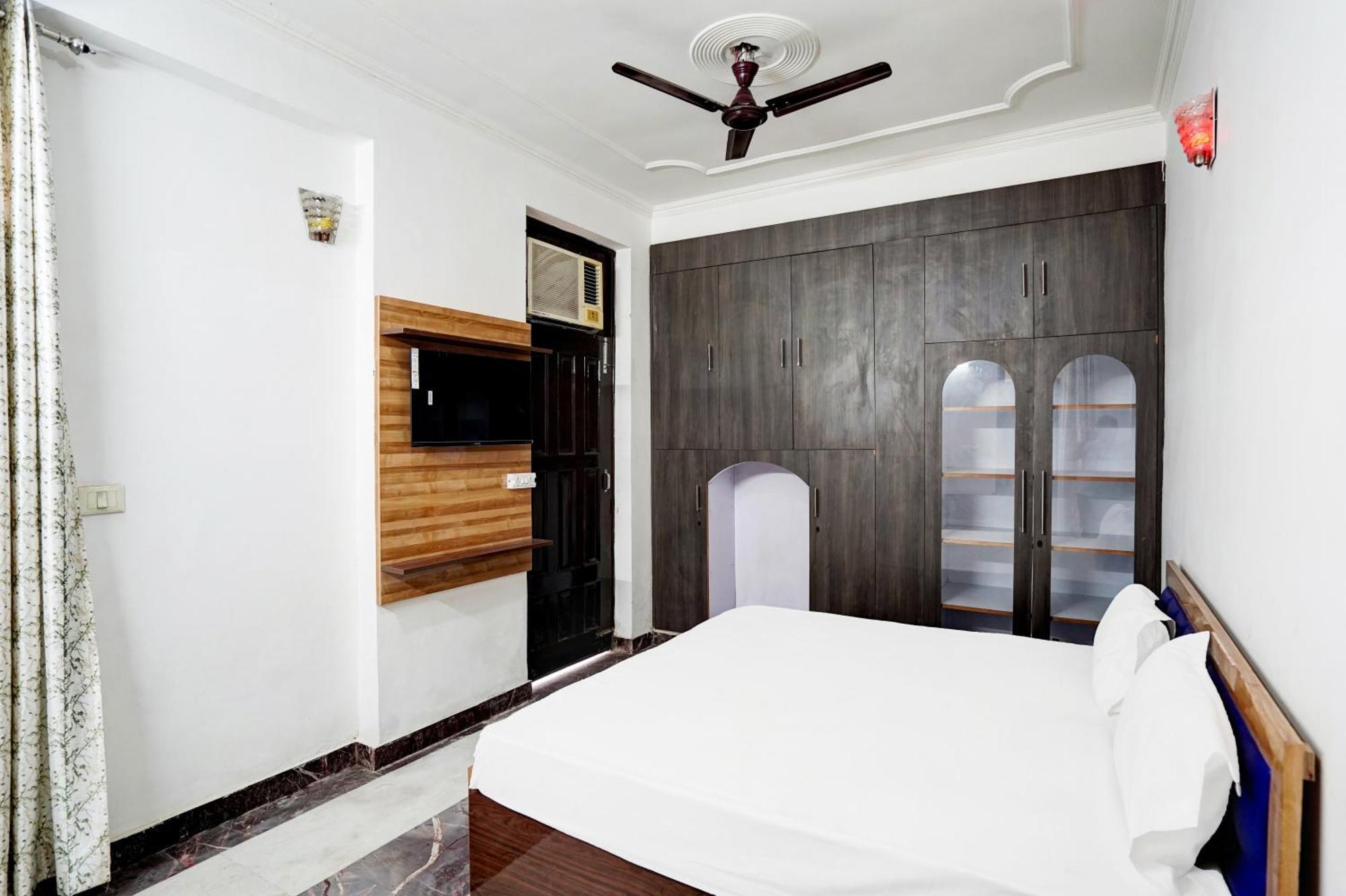 Hotel O Radisson Red Hotel & Restaurant Ghaziabad Exterior photo